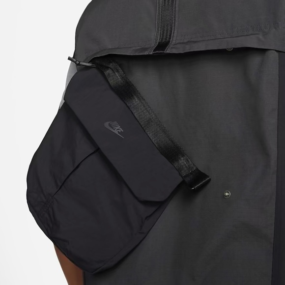 Nike Tech Pack Unlined Vest - Picture 6 of 9